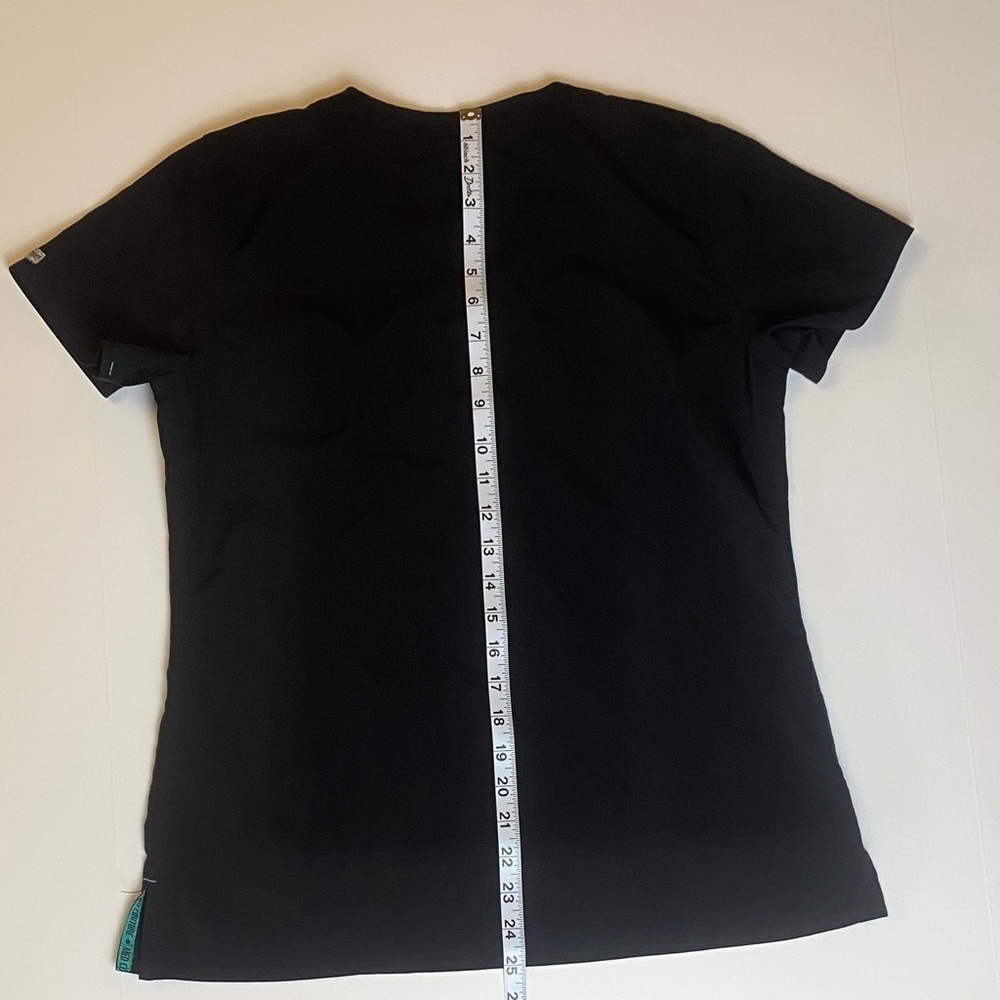 Med Couture v-neck Black Women's Top - Picture 7 of 8